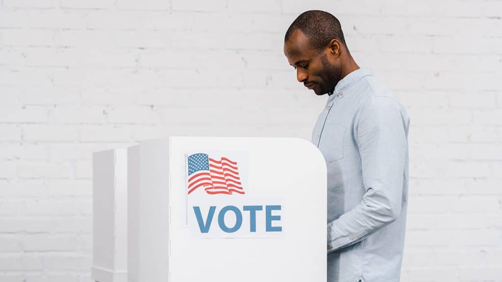 Black man voting in the 2022 midterm elections